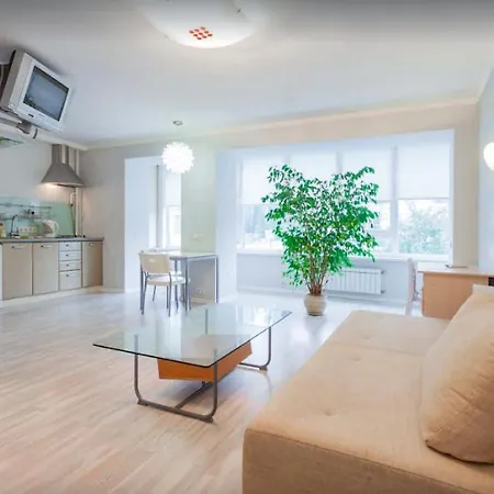 Bright Cozy Home